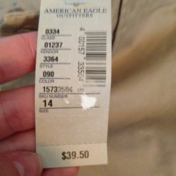 ****sold****American Eagle Bermuda khaki shorts - Picture 2 of 4