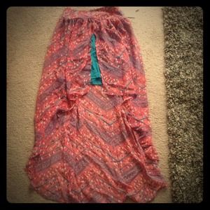 Really pretty high low skirt! BNWT!