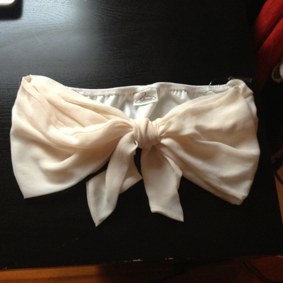 Lulus bandeau
