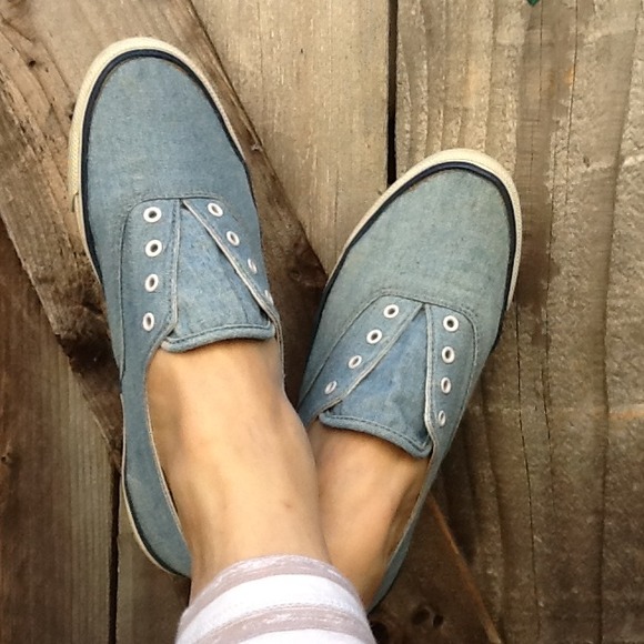 RESERVED Vintage chambray Keds