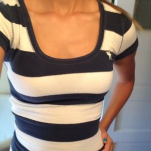 Navy blue Abercrombie kids t shirt