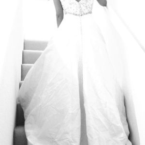 Alvina Valenta Couture Collection Wedding Dress