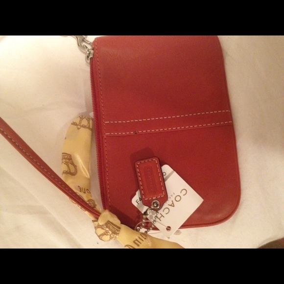 Authentic LEATHER coach wristlet!
