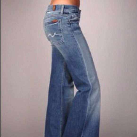 🔴SOLD🔴 7 for All Mankind Distressed Ginger