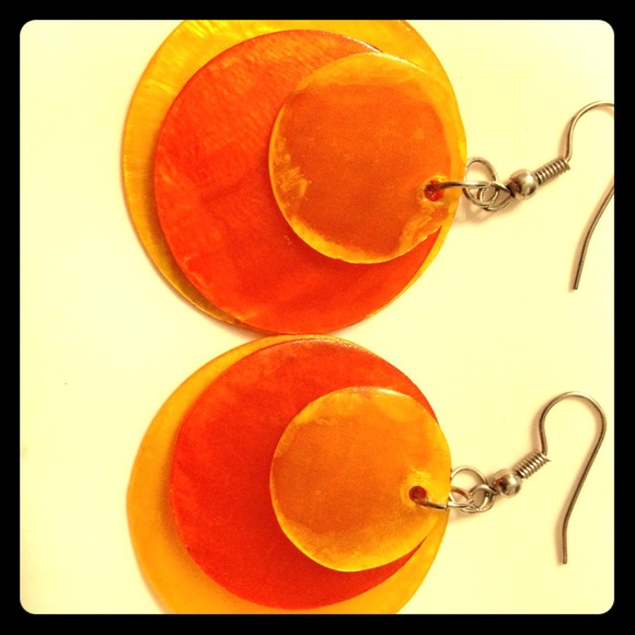 Mod earrings
