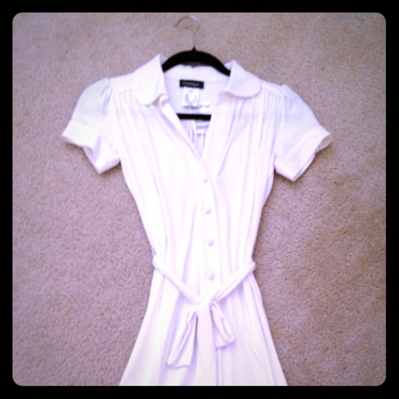 🔴SOLD🔴Vintage style mid-length dress