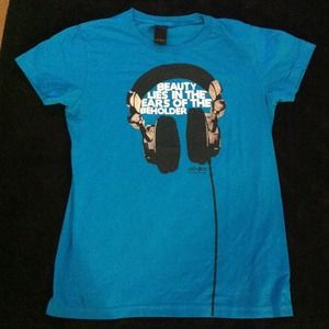 Teal Acrylick Beauty is in the Ears of theBeholder