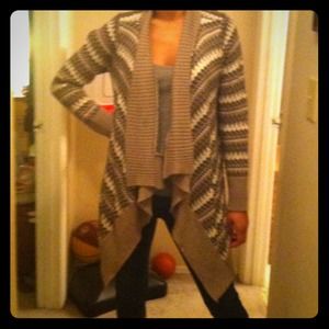 *Reserved for @anamarie1sweater and 3tops bundle.