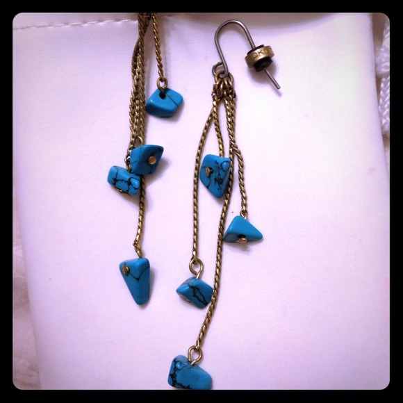 Dkny dangly earrings