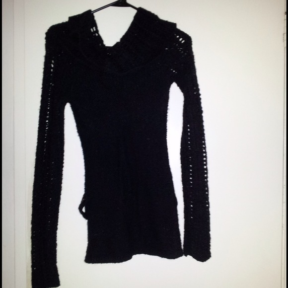 🔴TRADED🔴Guess Cowl Neck Sweater - Picture 1 of 1