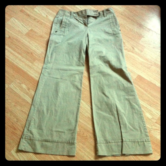 $$Sold$$ Ann Taylor loft khaki pants