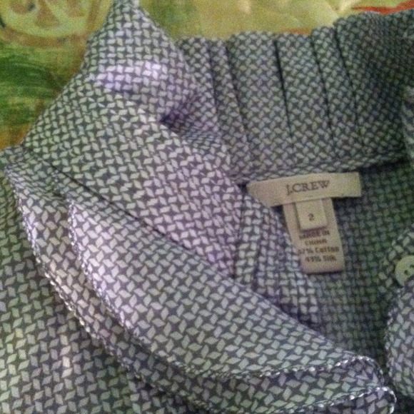 REDUCED✨✨✨J.Crew blouse! - Picture 2 of 3