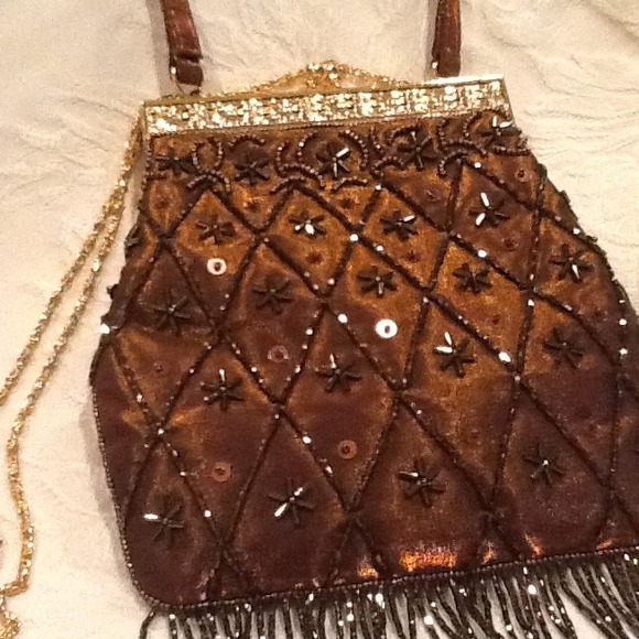 [ SOLD ]@sherenemBeaded Fringed Clutch - Picture 3 of 4