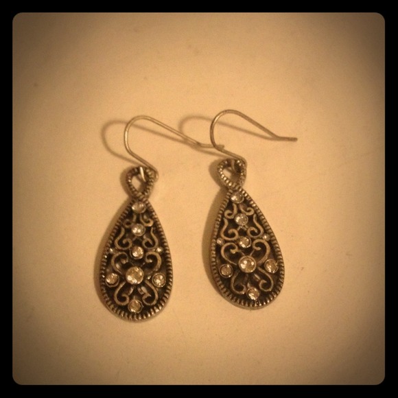 Traded- Vintage earrings
