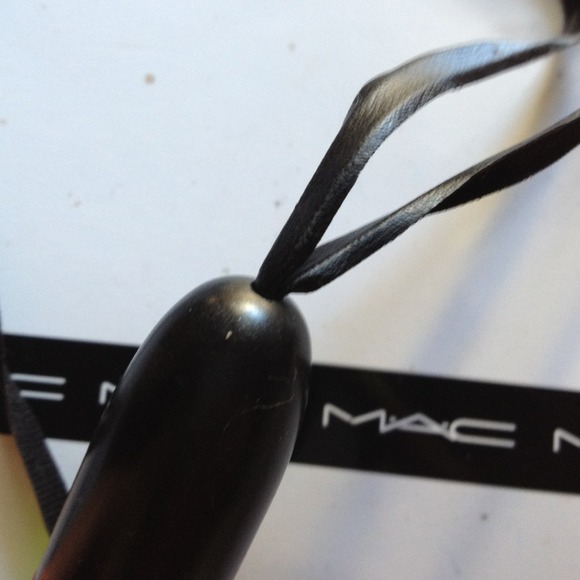 Mac necklace - Picture 2 of 3