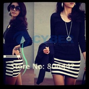 Black and White Striped 3/4 Sleeved Dress