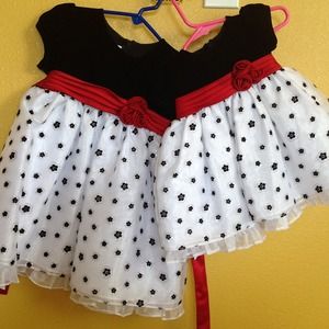 Used only in Christmas photo shoot NWOT