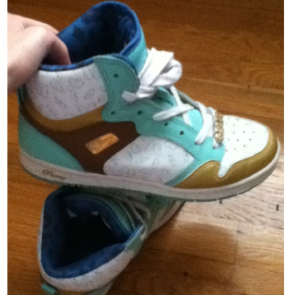 Pastry teal, brown, and gold high tops. - Picture 4 of 4