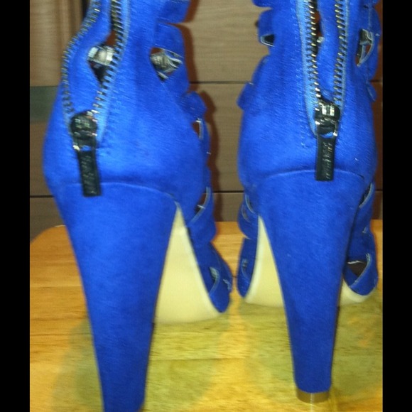 Colin Stuart sandals - Picture 2 of 4