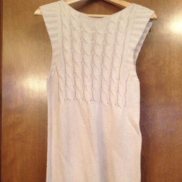 Reserved****Zara sleeveless knit sweater dress