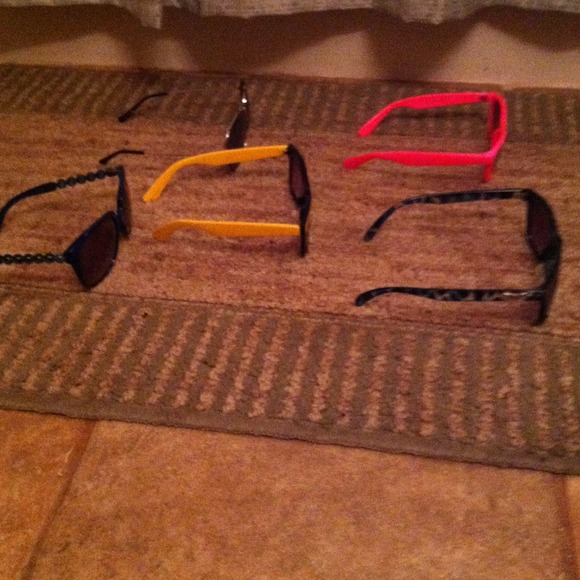 Glasses! Yellow, Nerd, & Circle ones are sold! - Picture 3 of 4