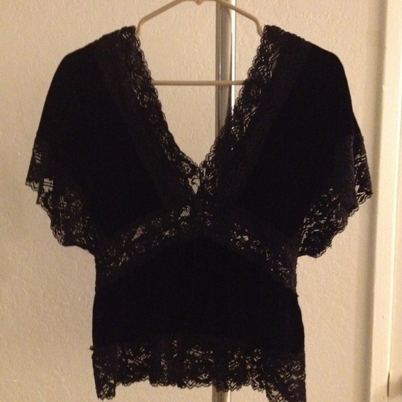 Very sexy velvet lace tops - Picture 2 of 2
