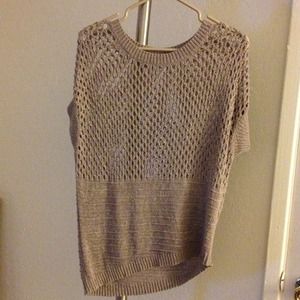 Knitted gray tops