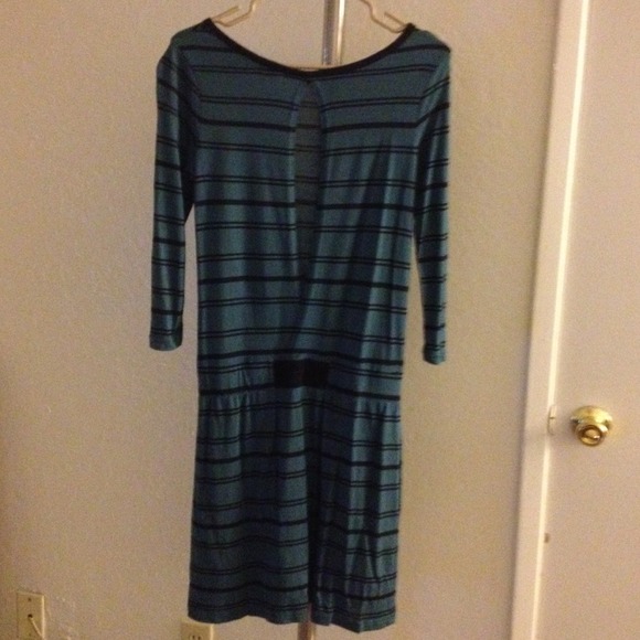 Green dress with black stripes, - Picture 2 of 2