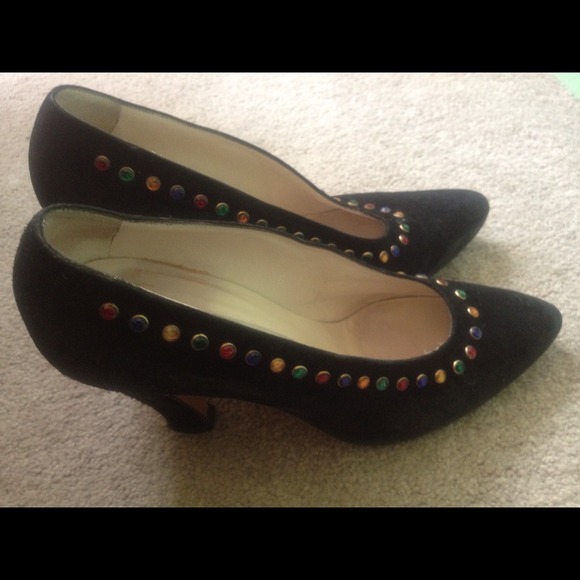 Vintage escada pumps