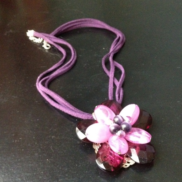 Purple Flower Beaded Necklace