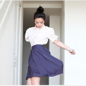 High waisted a line skirt in plum