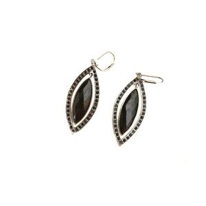 Classic Black Dropstyle Earrings