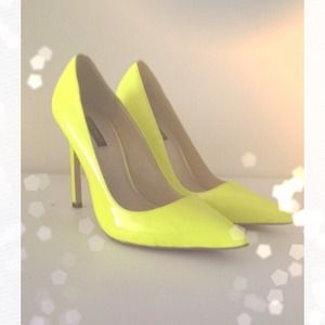 Neon pumps