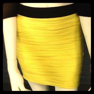 Yellow bodycon skirt