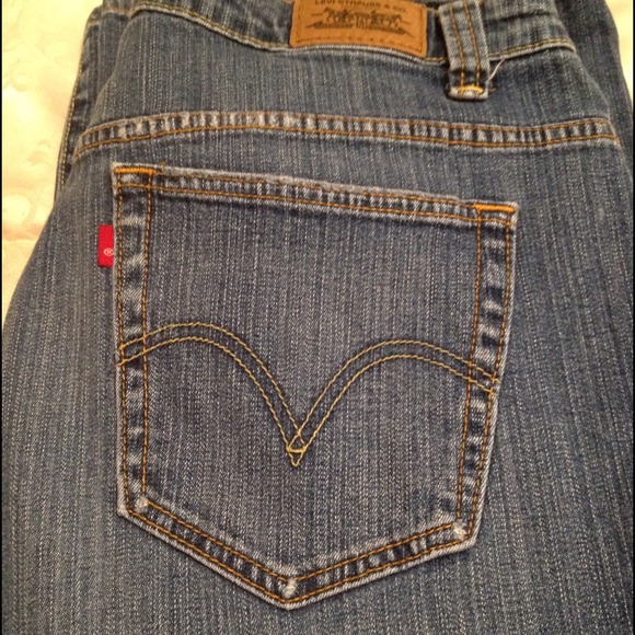 Bundled.  REDUCED!! Levi jeans. Plus Size 20  20w.