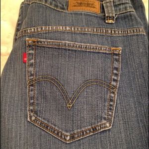 Bundled.  REDUCED!! Levi jeans. Plus Size 20  20w.