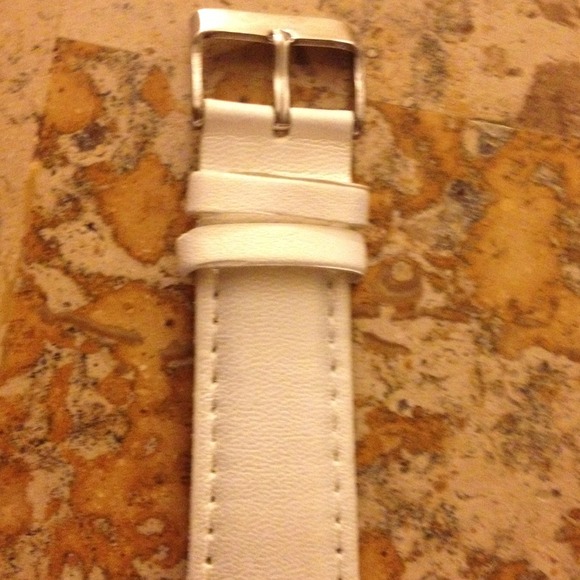 Hello Kitty Watch - Picture 4 of 4