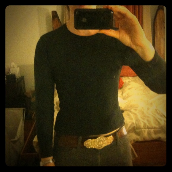 Black shirt