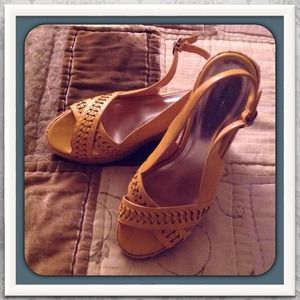 Women's Shoes