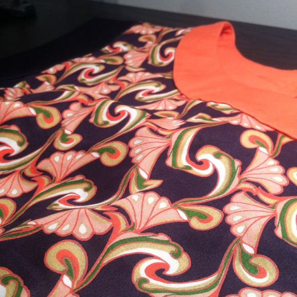 { Sateen Two Way Deco Dress } - Picture 2 of 4