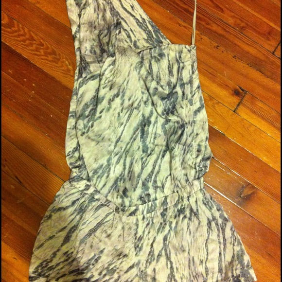 One shoulder romper NW