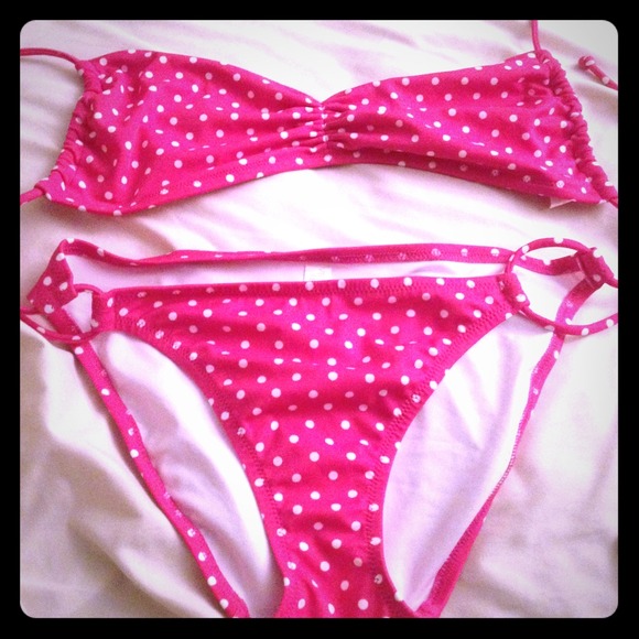 💢SOLD💢polka dot bikini