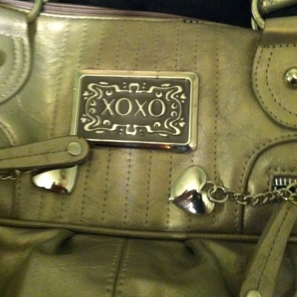 Handbag - Picture 2 of 3