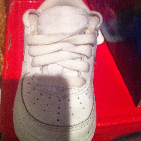 SOLDbundleBlack and white baby air force ones. - Picture 2 of 4