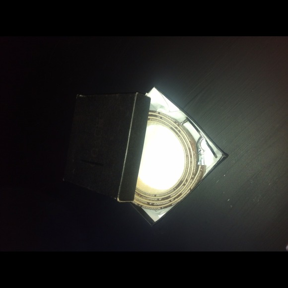 Coach belt! - Picture 4 of 4