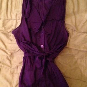 Cute plum sleeveless top