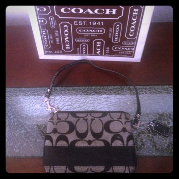 SOLD/ Cute Coach Wristlet