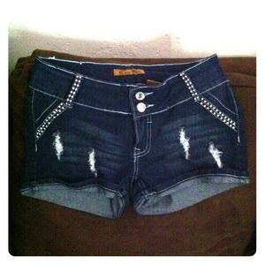 💗REDUCED Shorts w/ rhinestones 💗