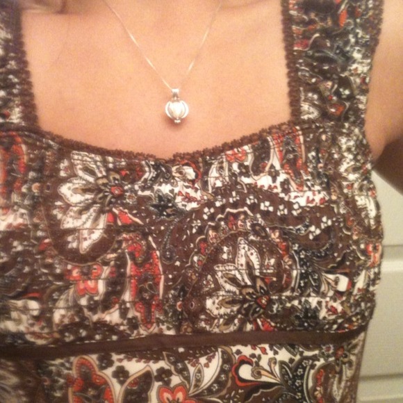 💢SOLD💢Silky top❤. From Catos!