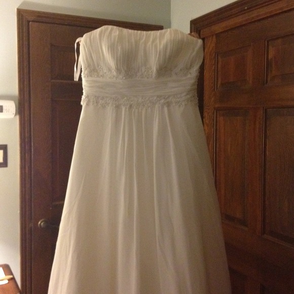 Gorgeous wedding dress